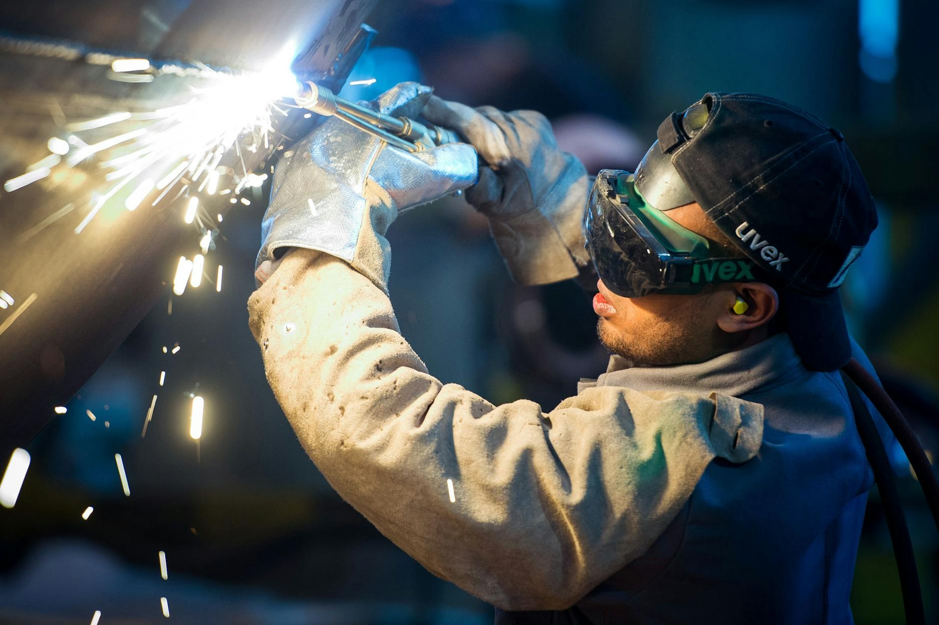 Ein Schweißer bei der Arbeit
