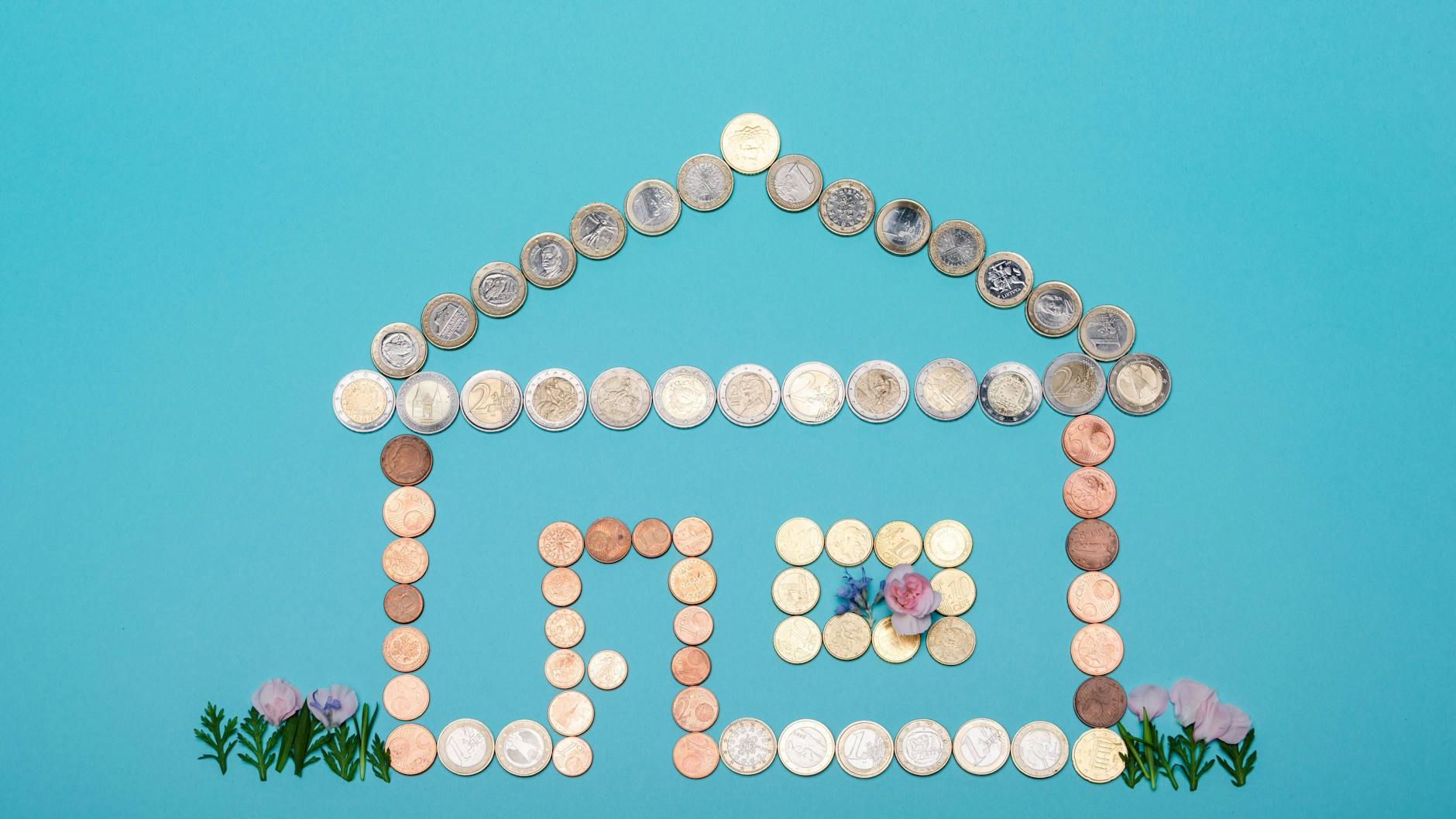 Die Bauzinsen steigen erstmals seit Jahren wieder. Immobilieninteressierte müssen für den Kauf nun noch mehr Geld in die Hand nehmen.