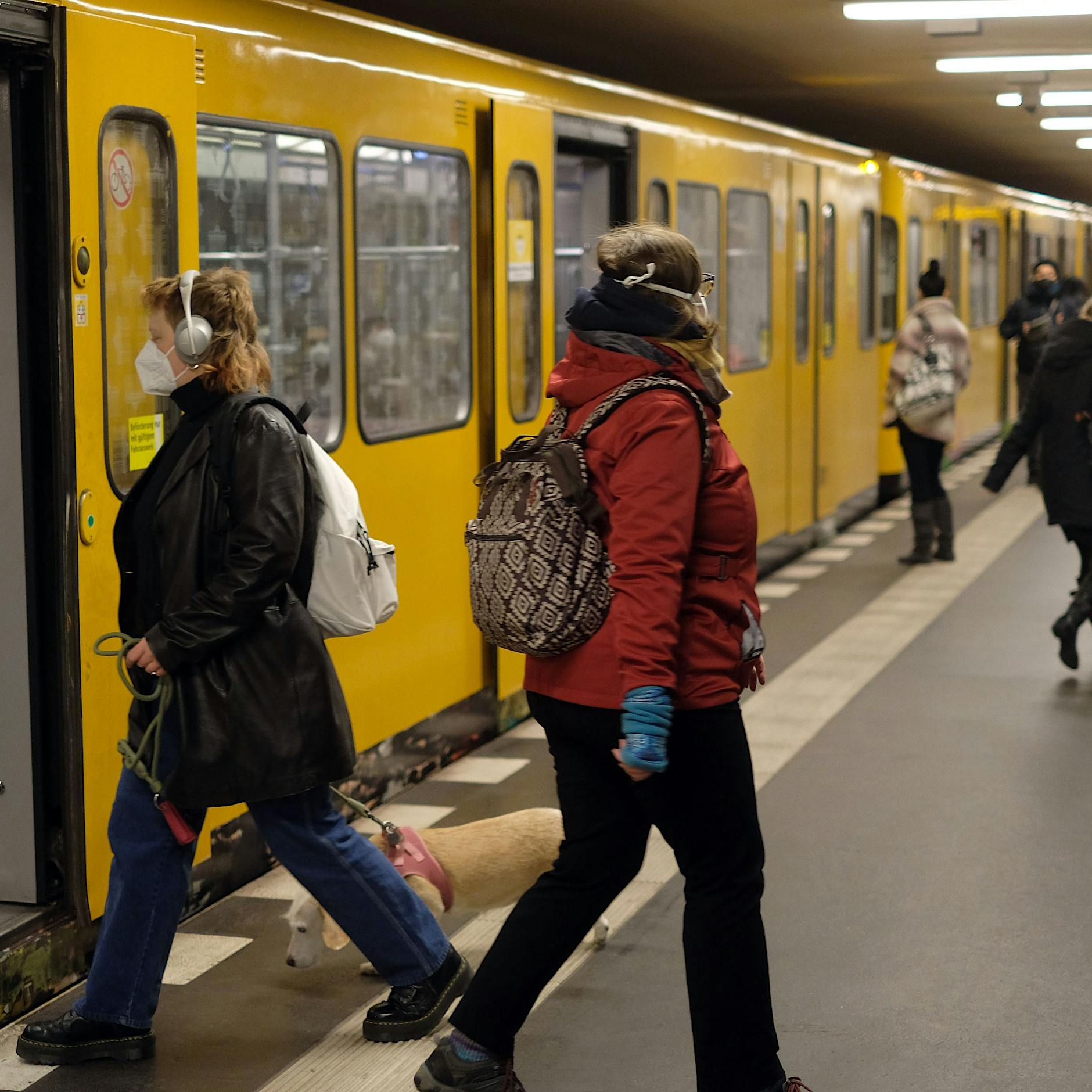 Gegen eine U-Bahn zum Flughafen: SPD-Politiker lehnen Giffey-Plan ab