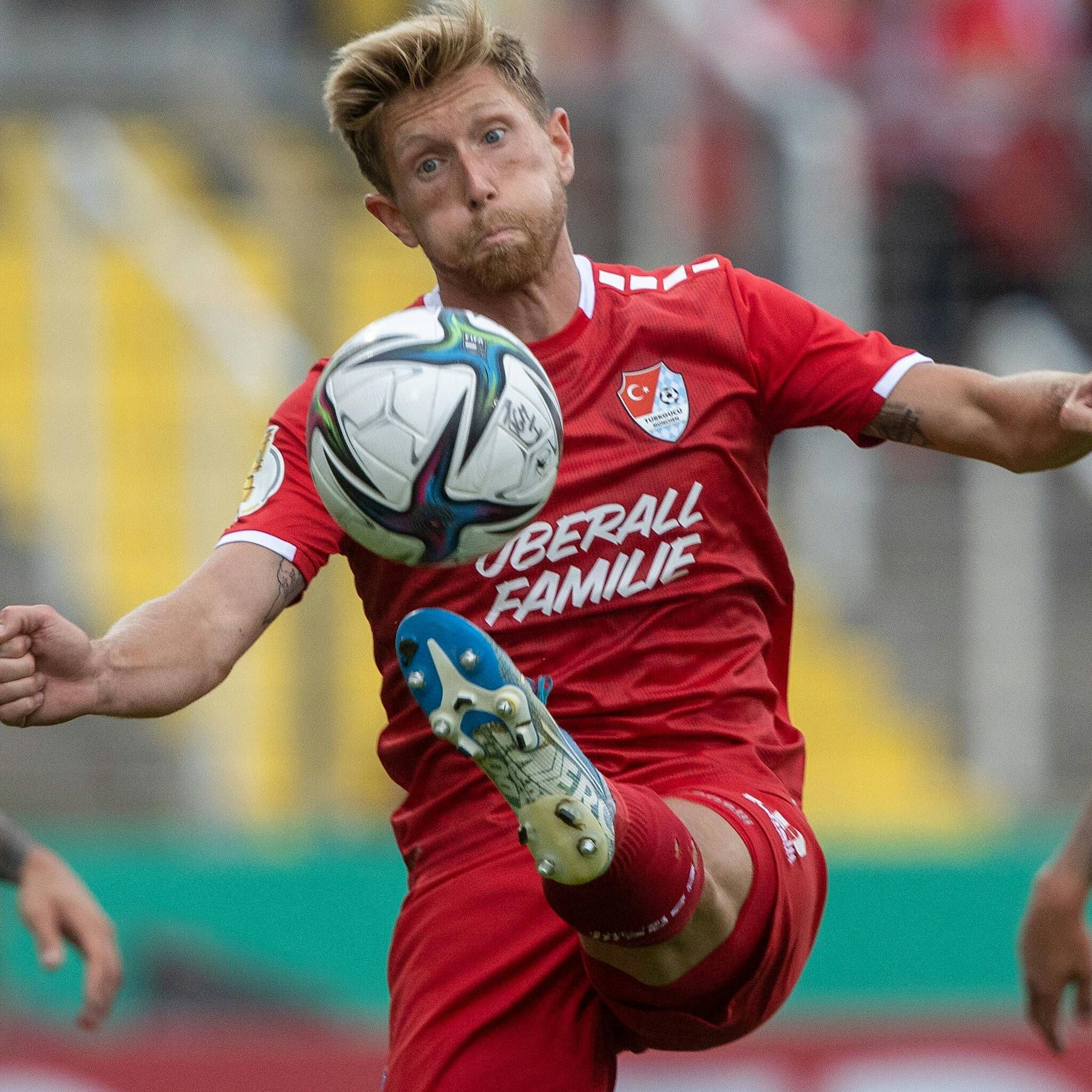 BFC Dynamo baggert an Ex-Aue-Star Sebastian Hertner