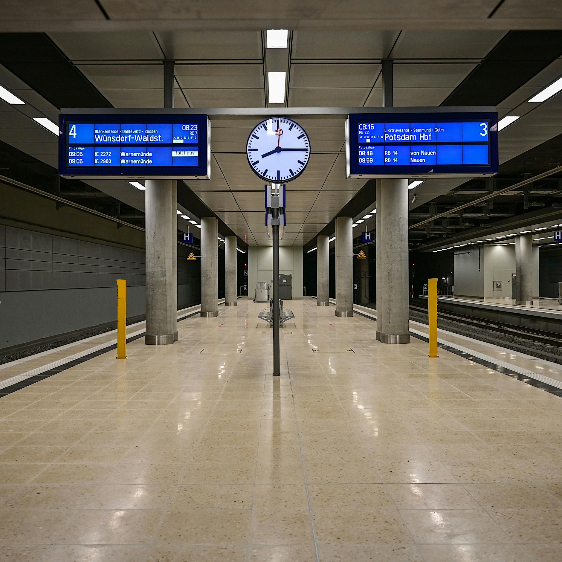 Teuer und unwichtig: Warum Berlin keine U-Bahn-Strecke zum BER braucht