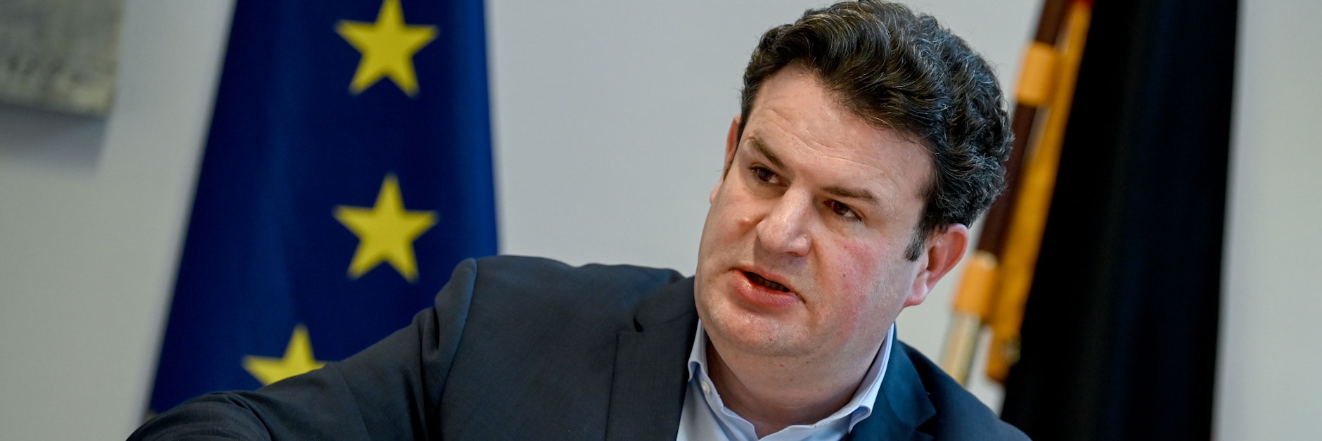 Hubertus Heil (SPD), Bundesminister für Arbeit und Soziales, hat jetzt den höheren Mindestlohn angekündigt.