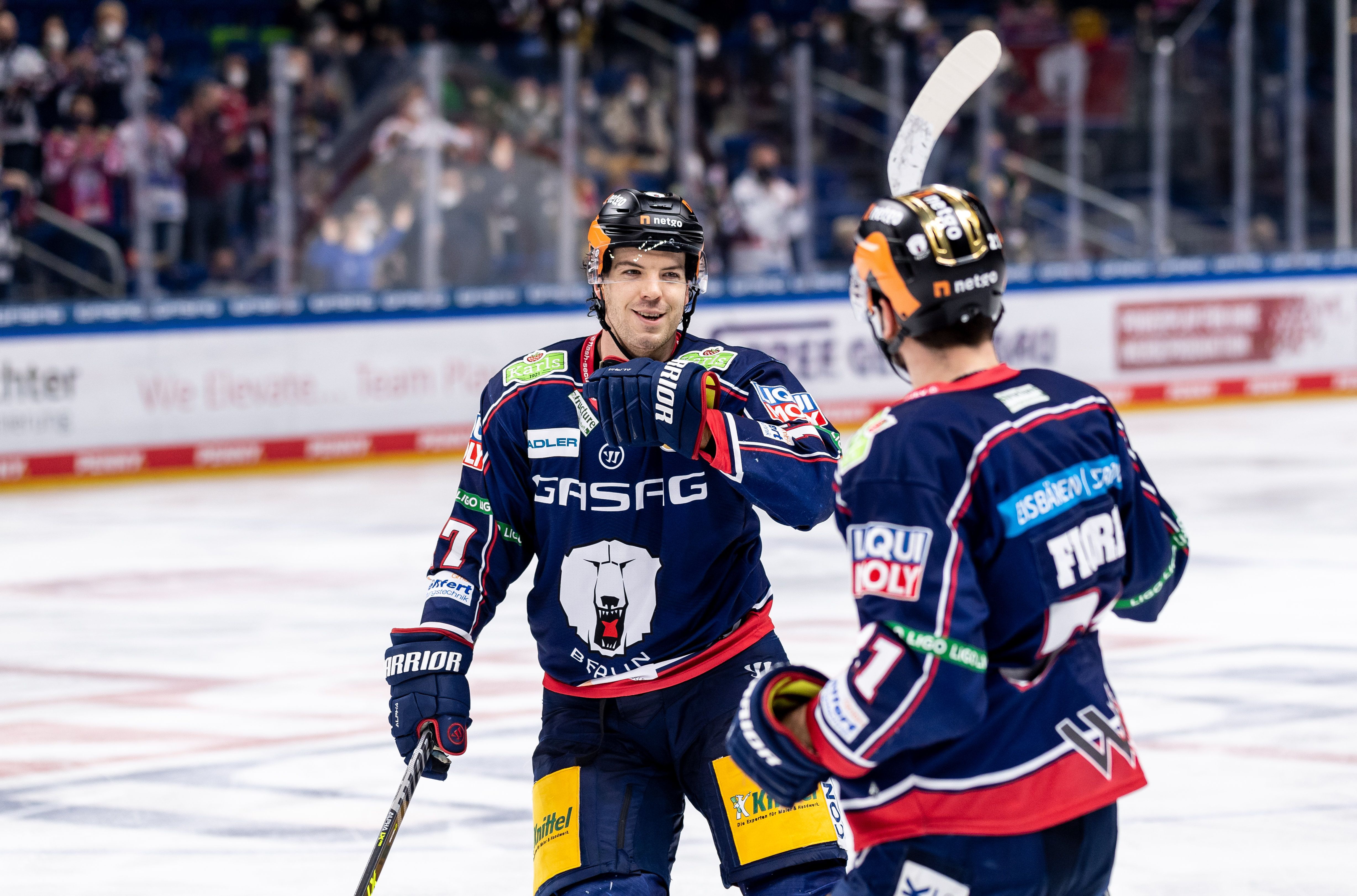 Image - Autsch! Die Eisbären haben ein Top-Problem