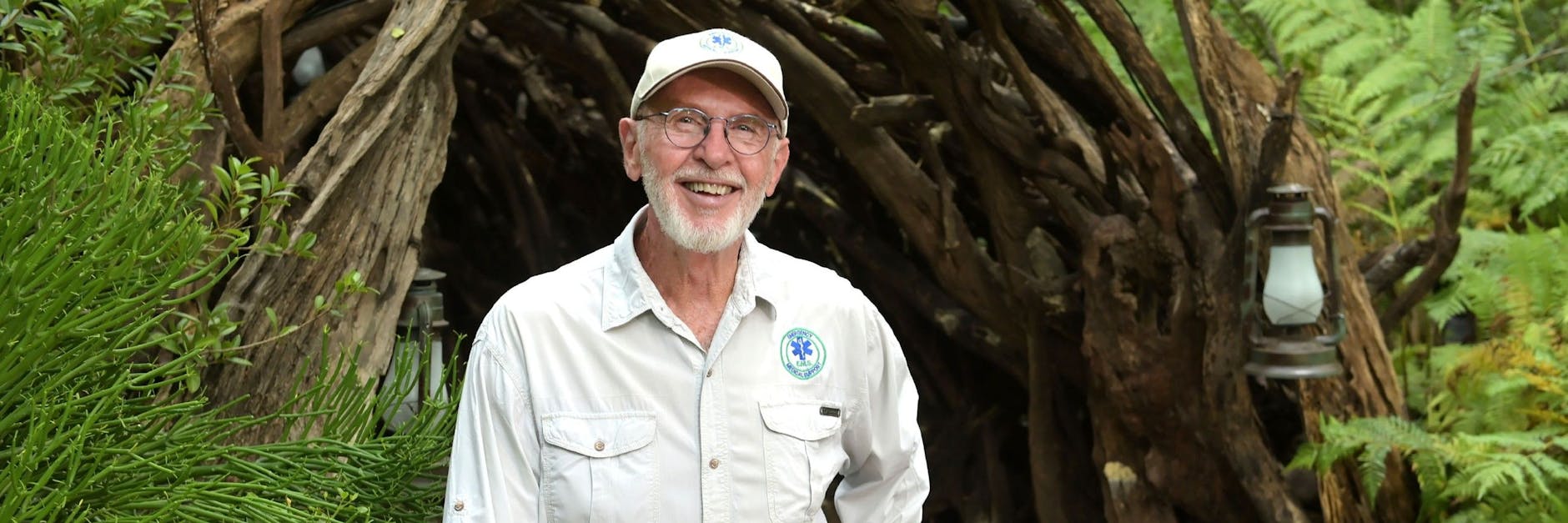 Dr. Bob ist für die Sicherheit bei den Dschungelprüfungen zuständig.