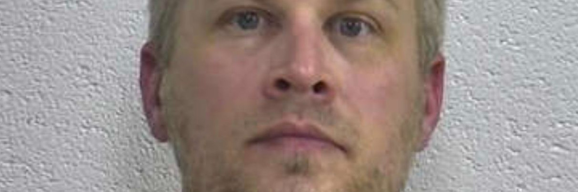 Patrick Baker beging einen Raubmord, wurde begnadigt – und erneut verurteilt.