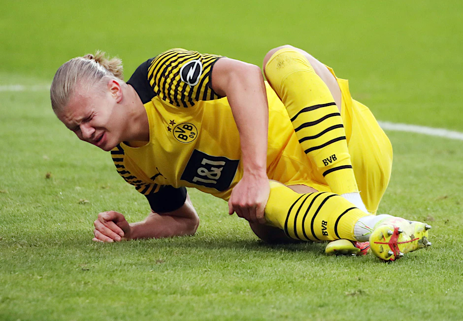 Der 3:2-Sieg bei der TSG Hoffenheim stimmte zufrieden, die Blessuren bei Erling Haaland bereiten Borussia Dortmund allerdings Sorgen.