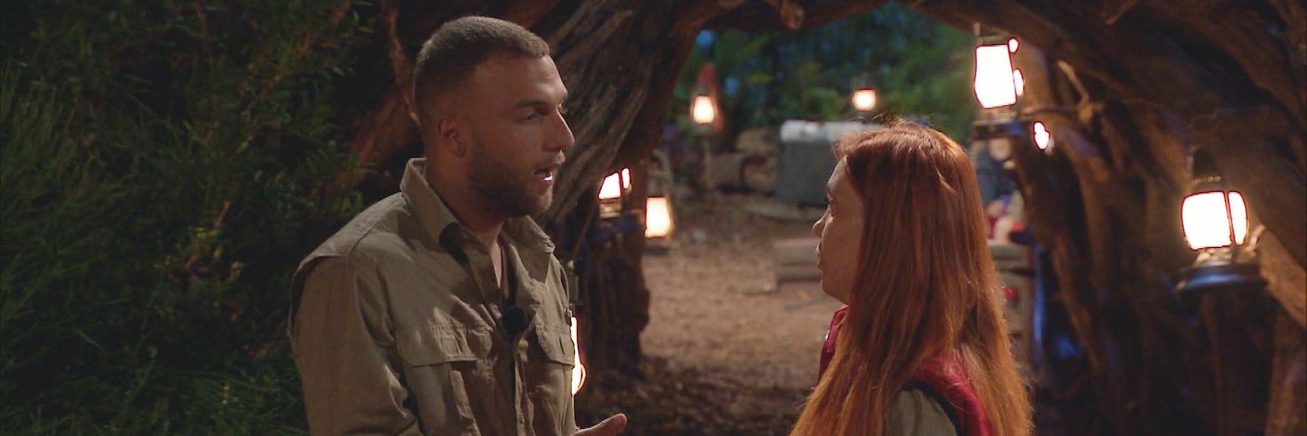 Bricht das den Dschungelcamp-Fans das Herz: Bei Tara Tabitha und Filip Pavlovic kriselt es.