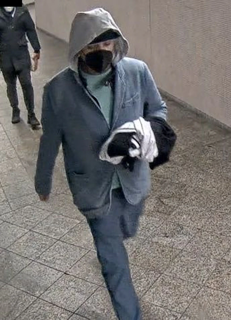 Die Polizei fragt: Wer kennt diesem Mann oder hat ihn schonmal gesehen?&nbsp;
