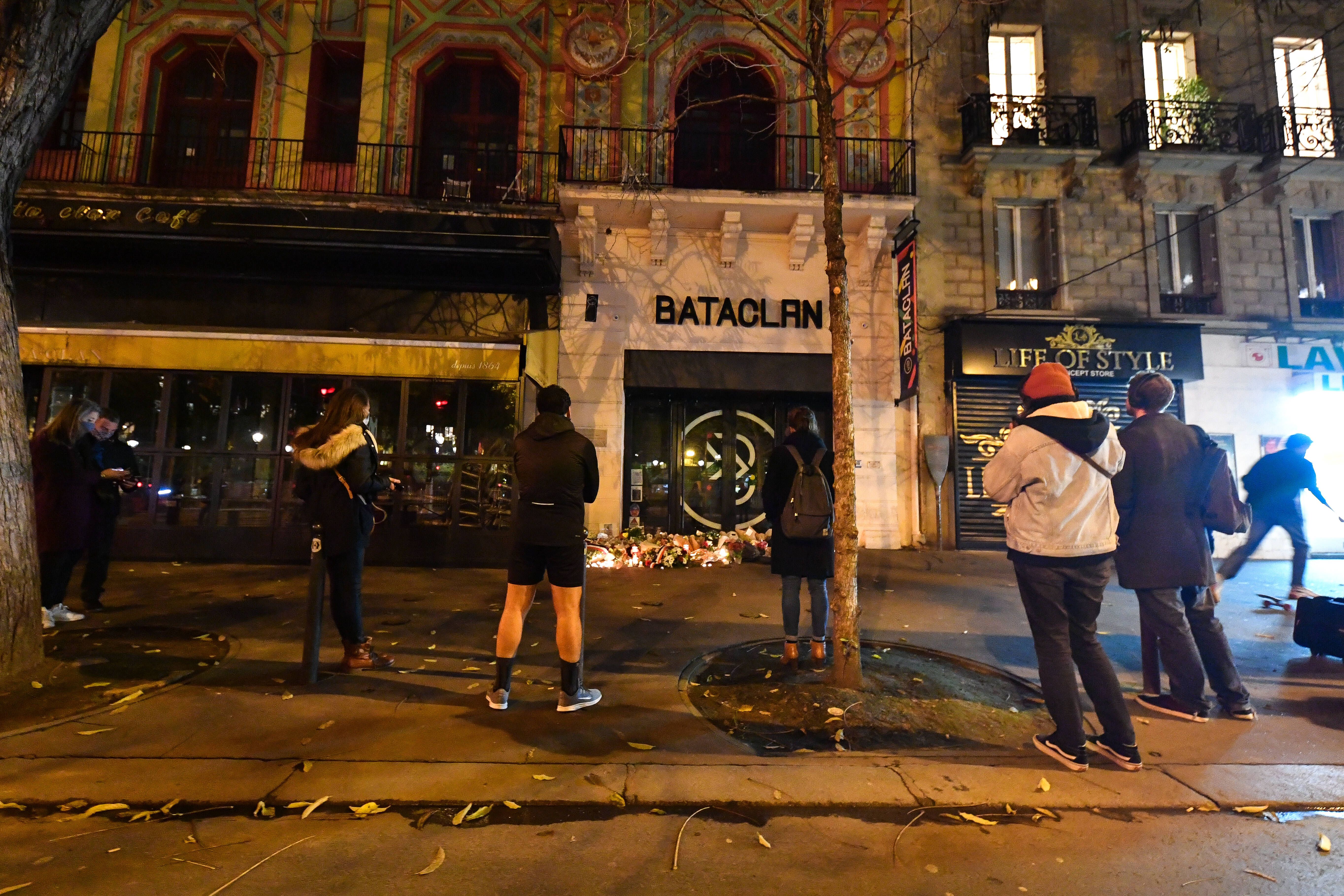 Nach Bataclan-Attentat: Französischer Chirurg bietet Röntgenbild von Terror-Opfer zum Verkauf an