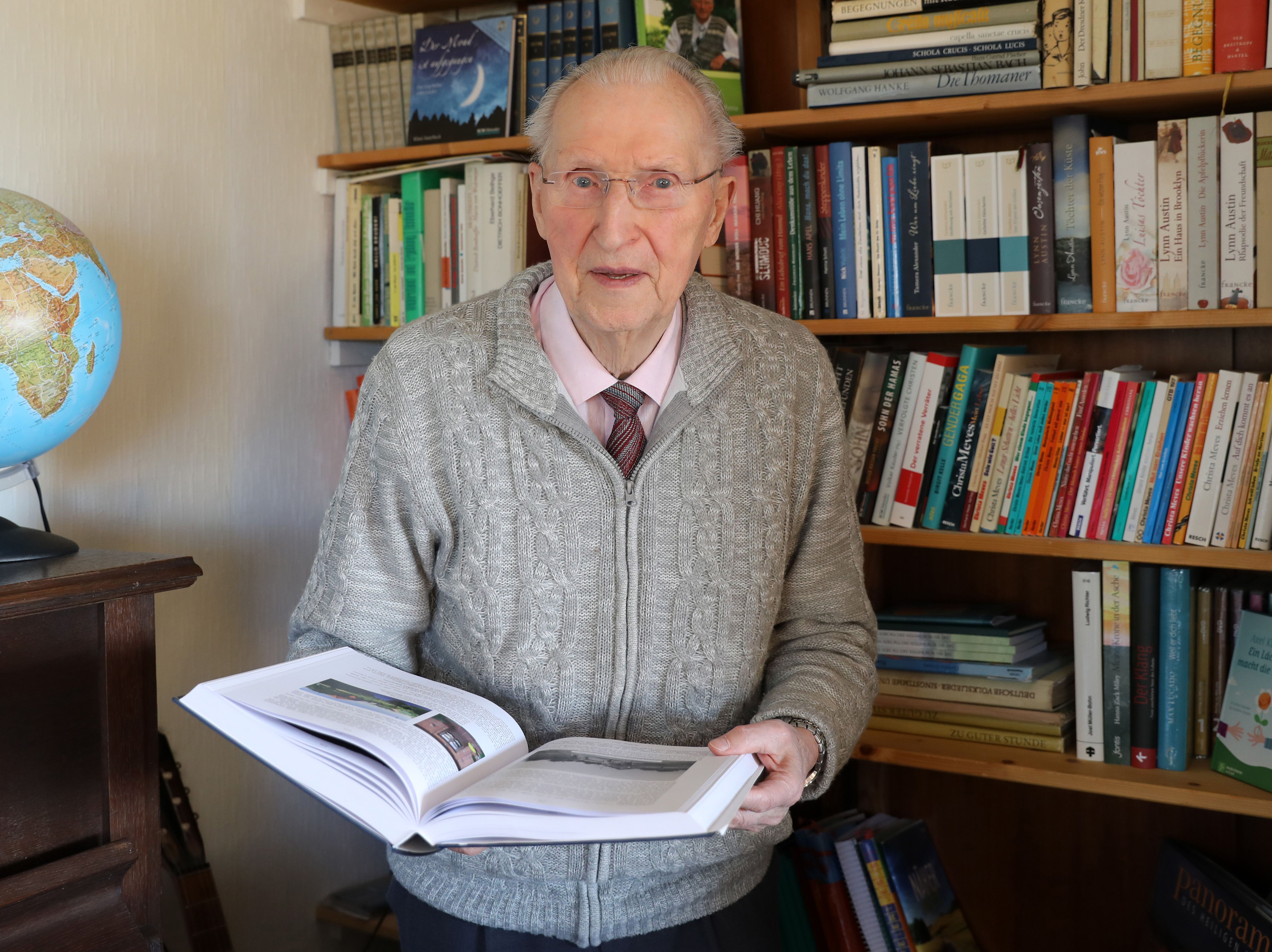 Im Fernsehen: Der Mann, der Erich Honecker rettete! Warum er bis heute an den gescheiterten Staatschef der DDR denken muss