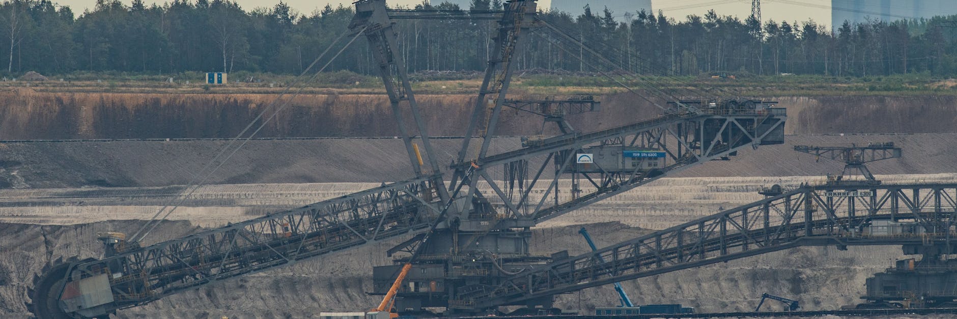 Ein Schaufelradbagger im Tagebau Welzow-Süd. Für die Zeit nach dem Braunkohle-Abbau brauchen die Reviere Geld für eine neue Wirtschaftsstruktur. 