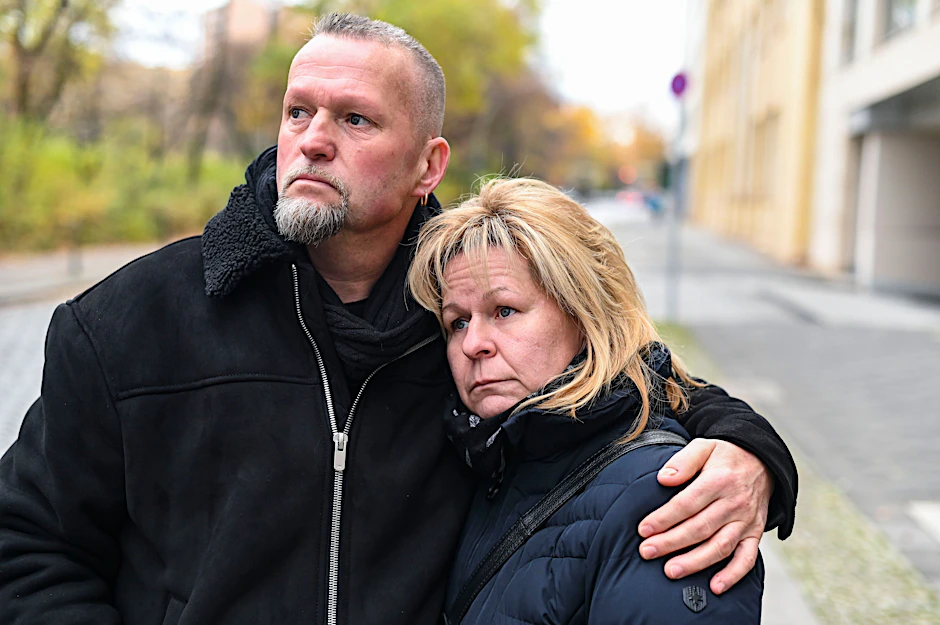 Ein Schmerz, der nie vergeht: Christian und Britta Martini haben ihre Tochter Fabien verloren. Sie starb, als ein Einsatzwagen der Polizei mit viel zu hoher Geschwindigkeit in ihren Wagen krachte.