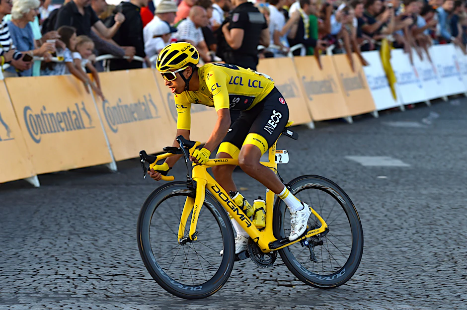 2019 gewann Egan Bernal die Tour de France. Nach einem schweren Trainingsunfall in seiner Heimat Kolumbien liegt er auf der Intensivstation und musste mehrfach operiert werden.