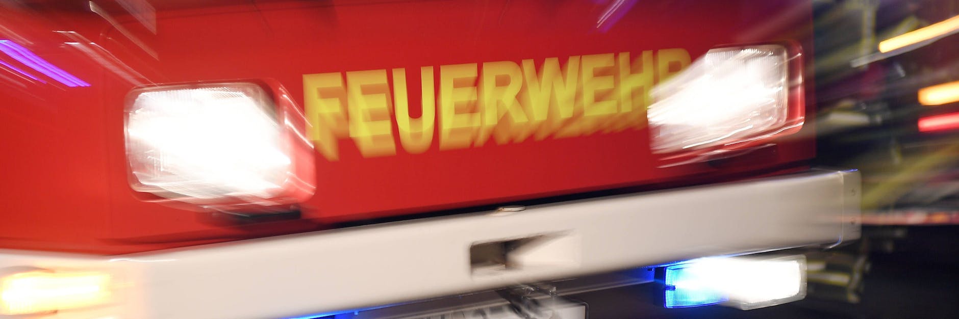 Die Feuerwehr im Einsatz. (Symbolfoto)