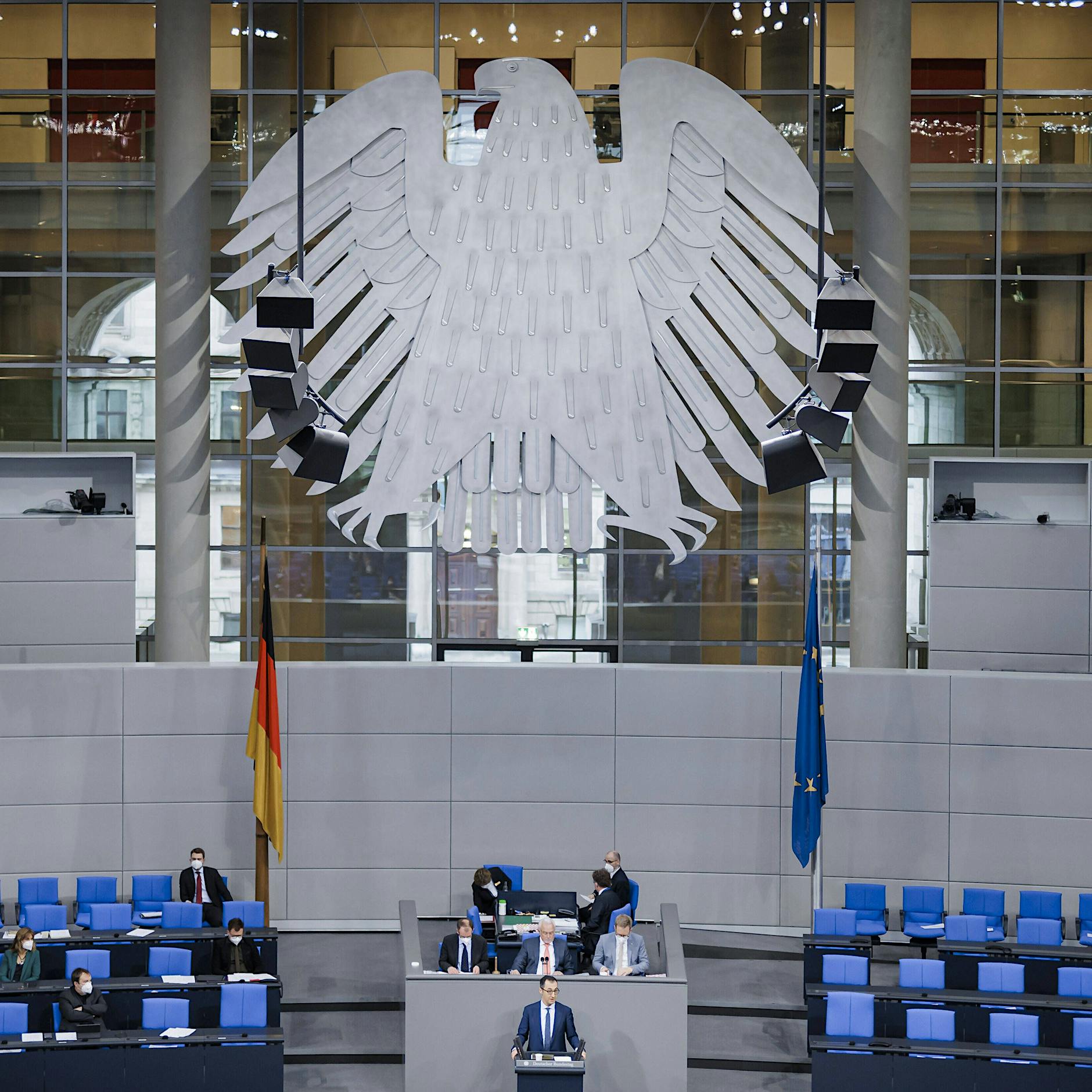 Umstrittene Ausnahme: Regelung für Genesene im Bundestag soll geändert werden