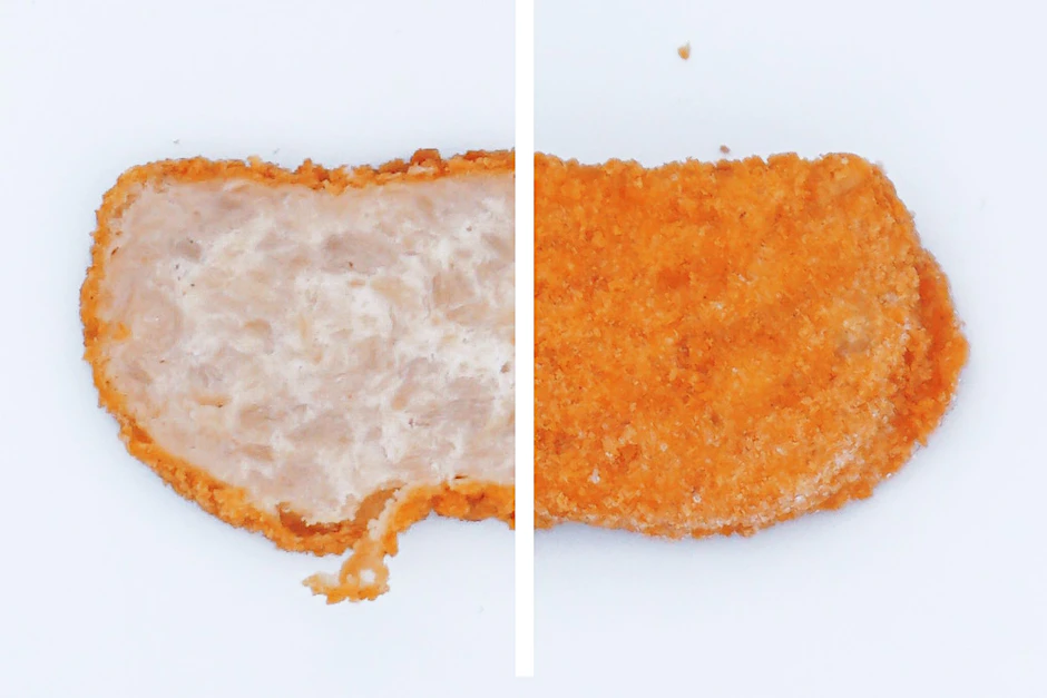 Die besten Veggie-Nuggets kommen von der Rügenwalder Mühle. Sie haben außen eine Panade aus Weizen, innen eine Soja-Füllung.&nbsp;