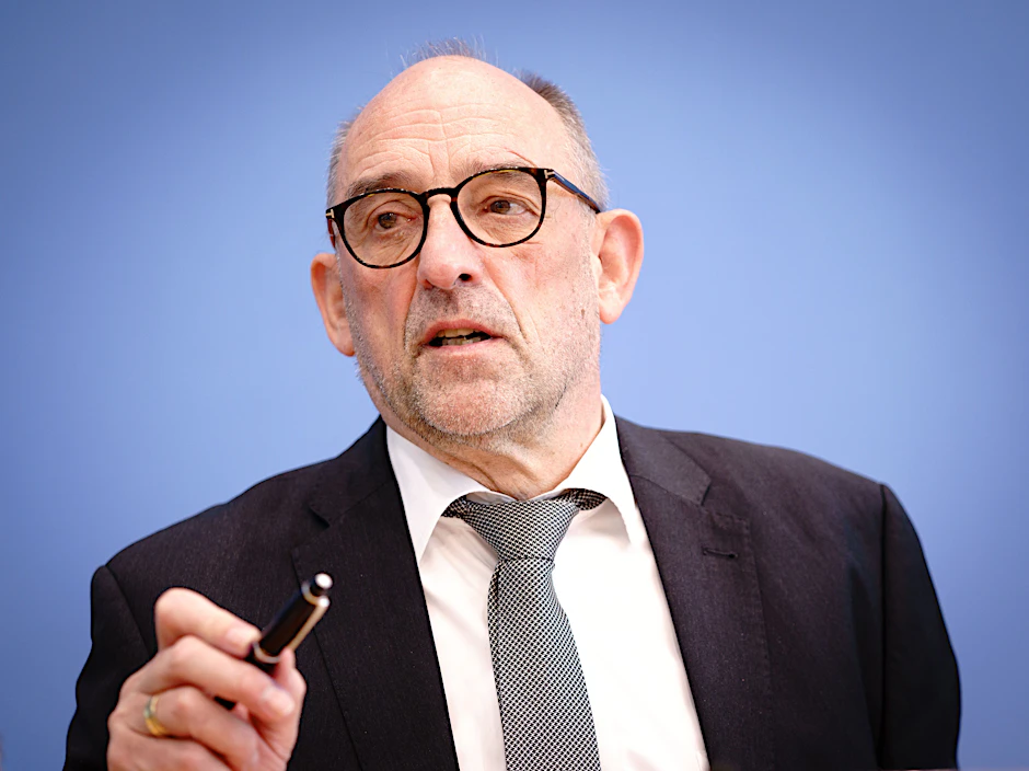 Detlef Scheele, Vorsitzender der Bundesagentur für Arbeit, fordert eine allgemeine Impfpflicht von der Politik.&nbsp;