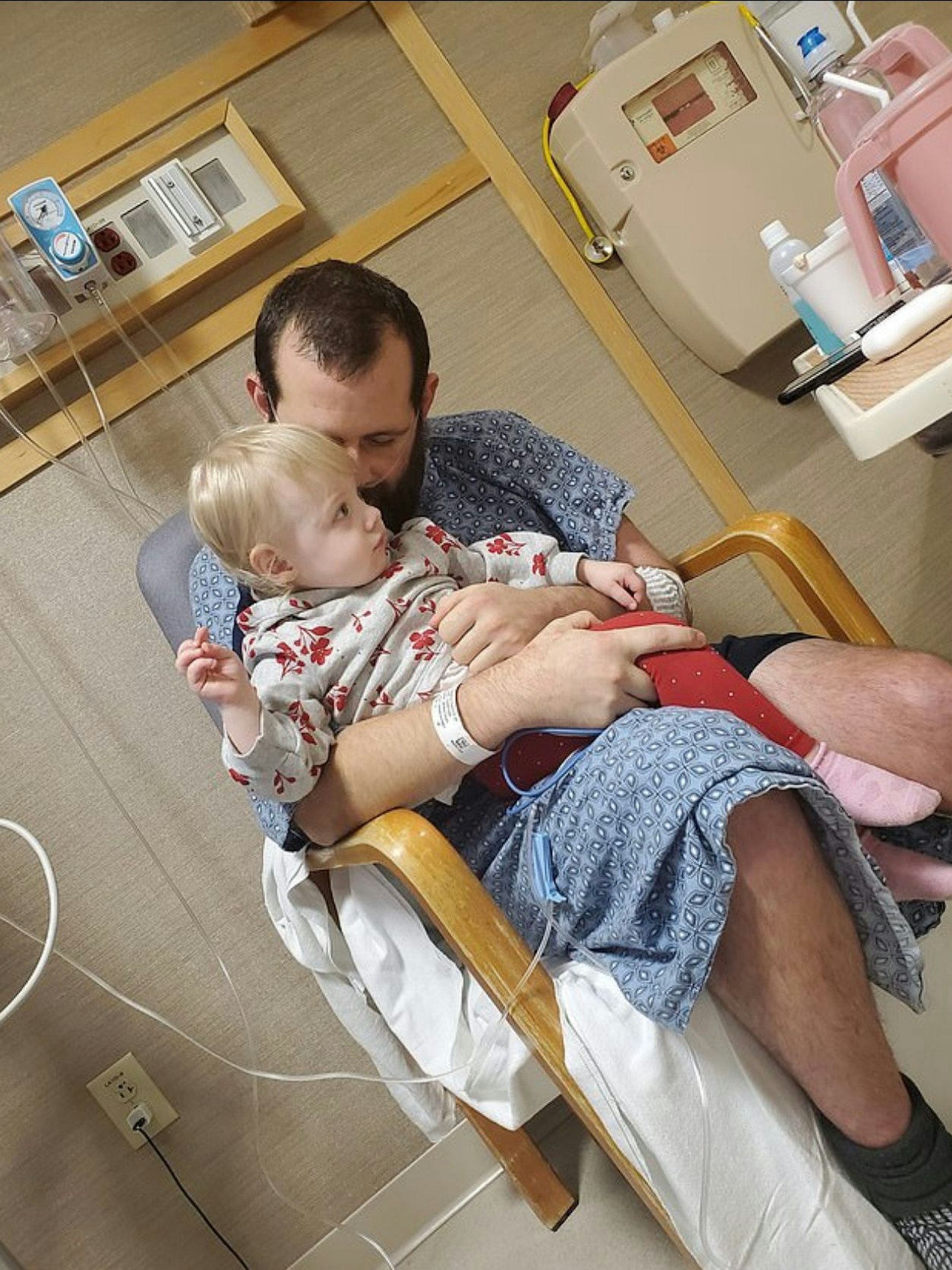 DJ Ferguson lässt sich aus Prinzip nicht impfen – nicht einmal für seine beiden kleinen Kinder.