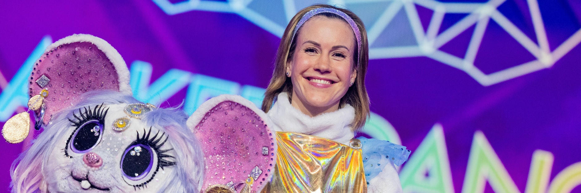 Die Schauspielerin Wolke Hegenbarth steht als Figur "Die Maus" in der Prosieben-Show "The Masked Dancer" auf der Bühne.