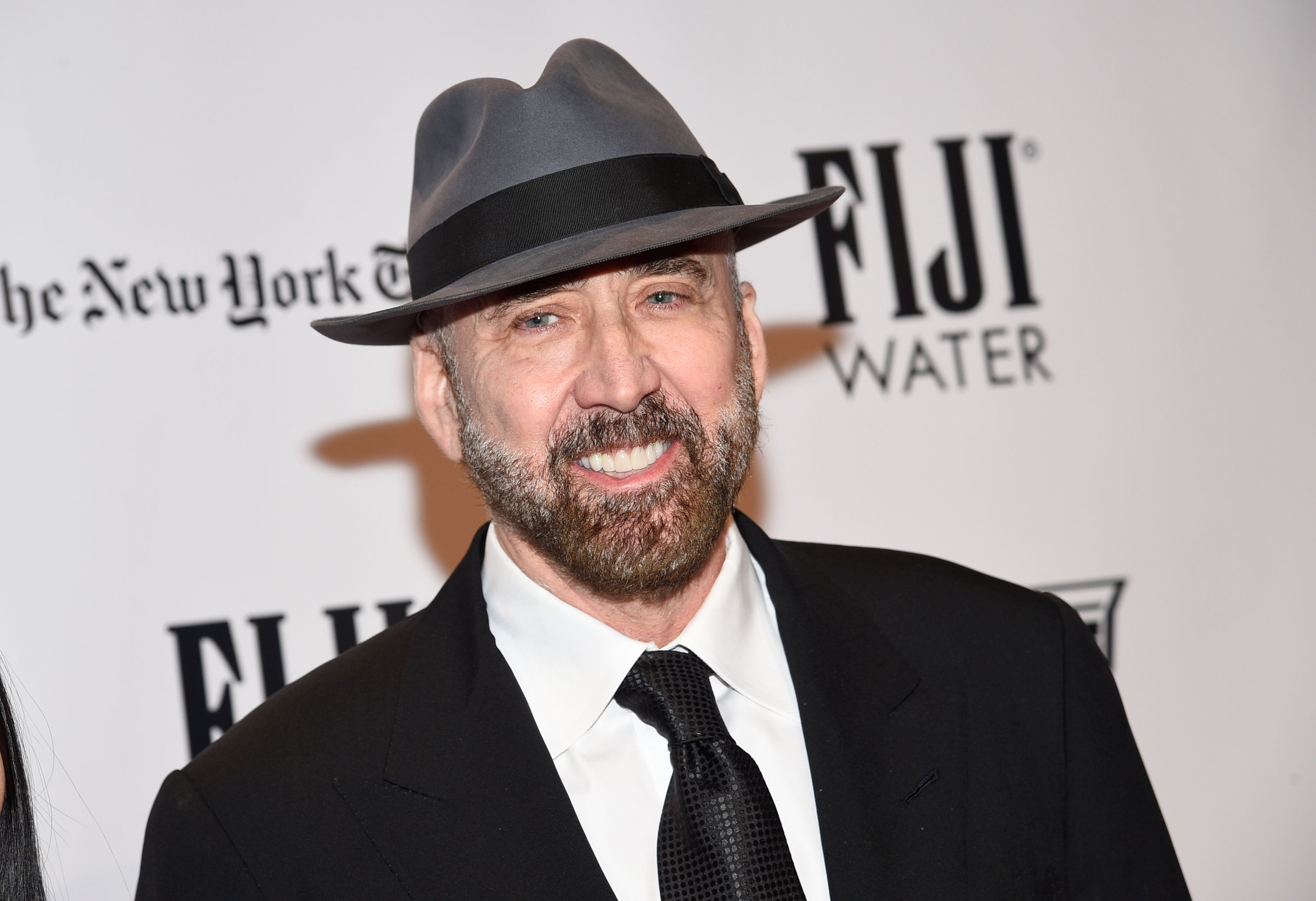 Image - Nicolas Cage: Krähe als Haustier  – „Weil ich ein Grufti bin“