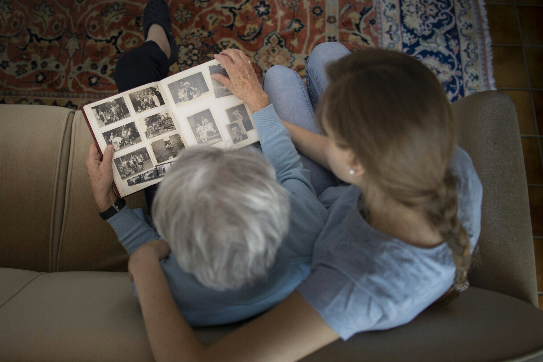 Generationen im Gespräch: Was macht ein zufriedenes Leben aus?