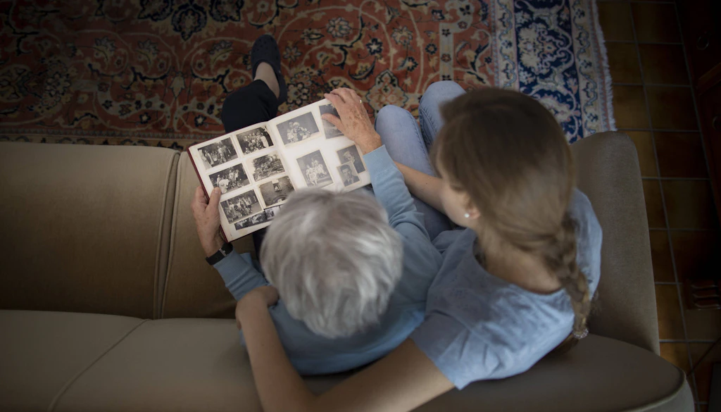 Frauen aus zwei Generationen: Oma, was wolltest du eigentlich werden?
