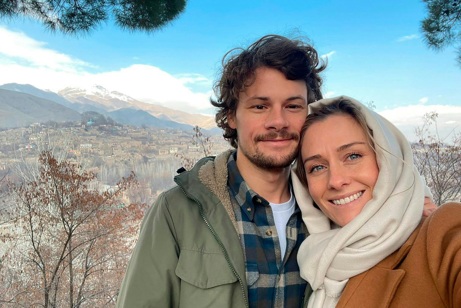 In Kabul vereint: die neuseeländische Kriegsreporterin Charlotte Bellis und ihr Lebensgefährte, der belgische Fotograf Jim Huylebroek.