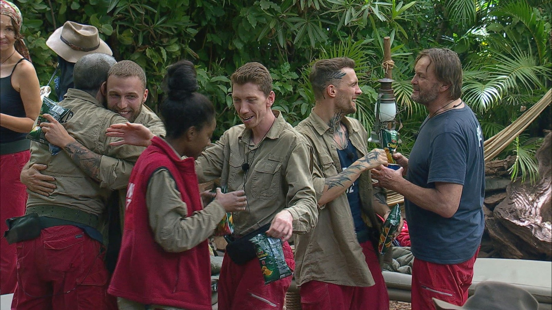 Am Ende wurden die Dschungelcamp-Stars mit Chips belohnt.