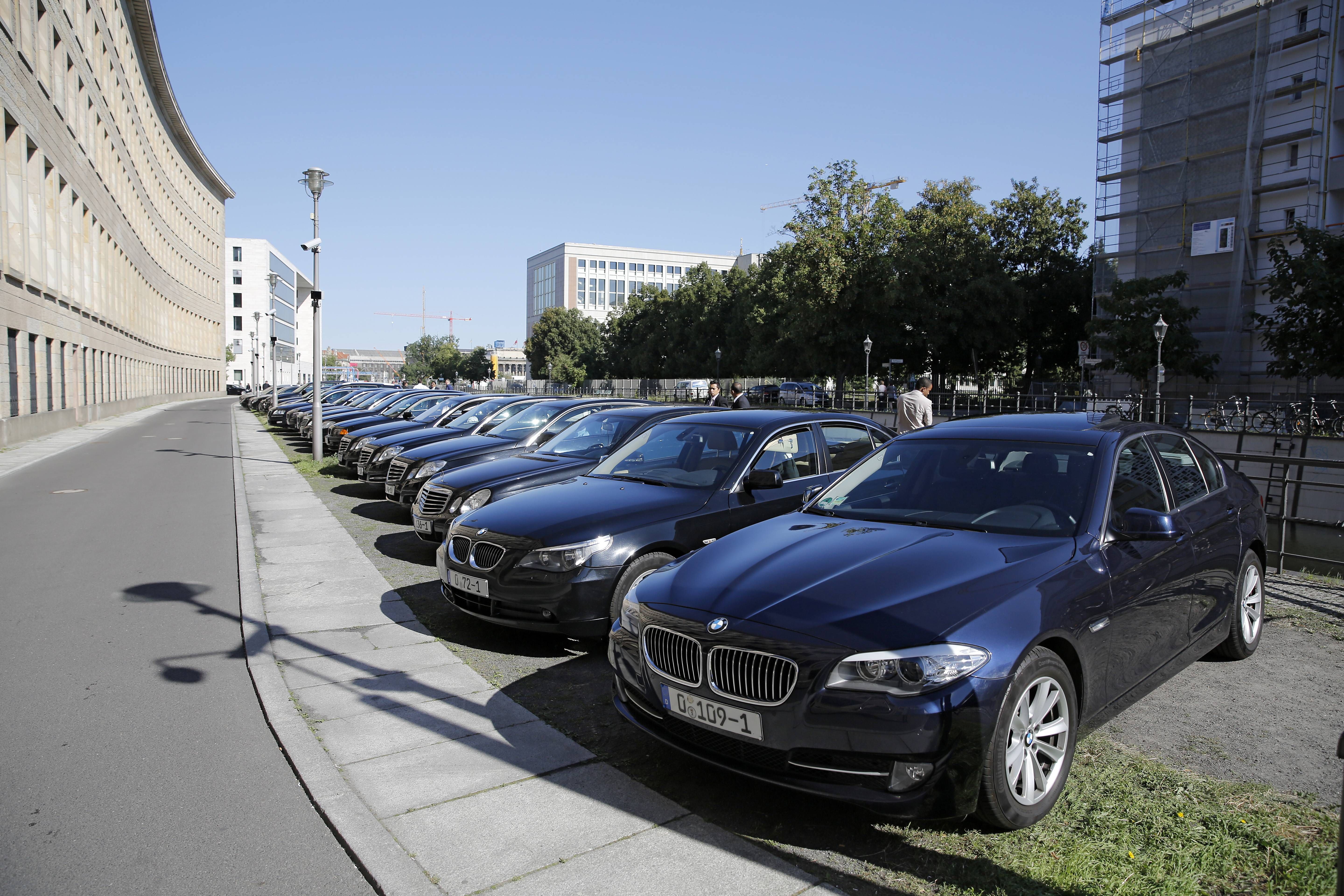 Irre Zahlen! Fast 10.000 Verstöße: Sind Diplomaten in Berlin Verkehrsrowdys?