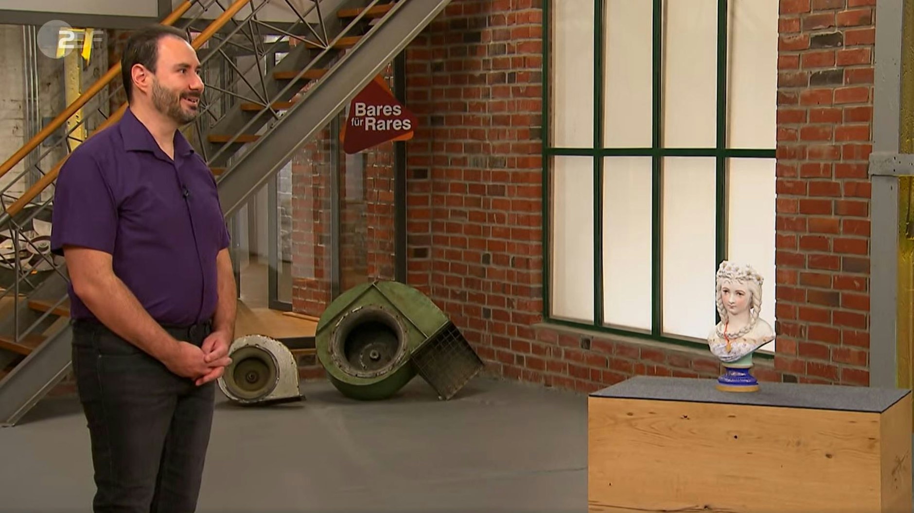 „Bares für Rares“: Henry Oeppert war im Händlerraum sichtlich nervös.