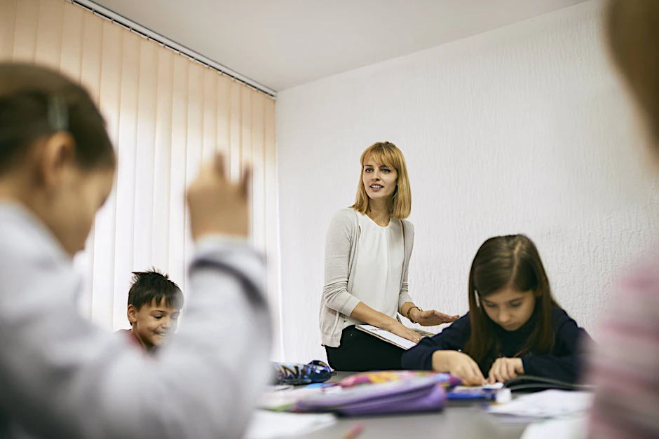 Im vergangenen Schuljahr gab es bereits eine Lücke von 613 Lehrkräften – sie konnte nicht geschlossen werden und wächst weiter an.