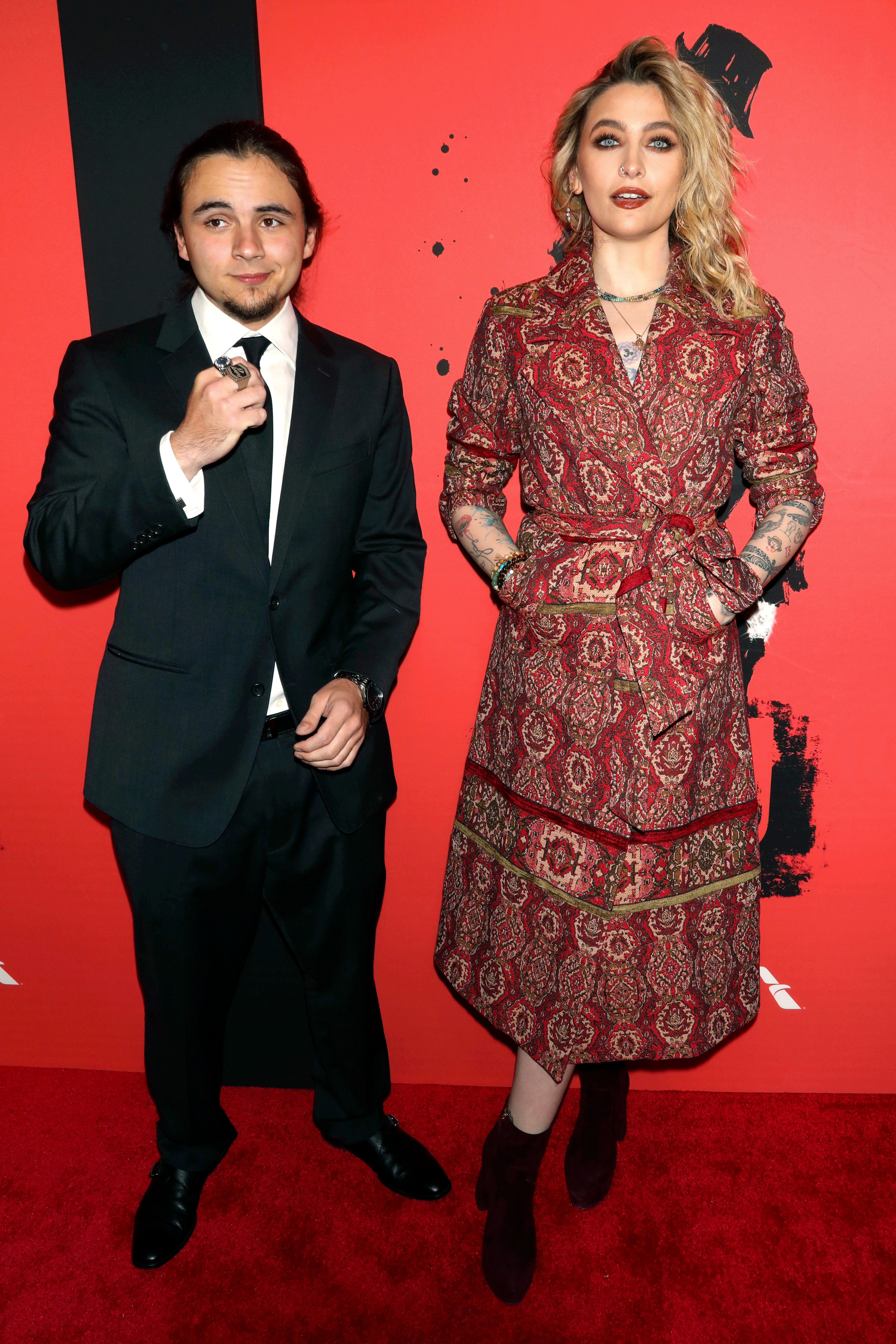 Image - Wiedervereinigung von Jackos Kinder bei Broadway-Premiere von Michael Jackson Musical