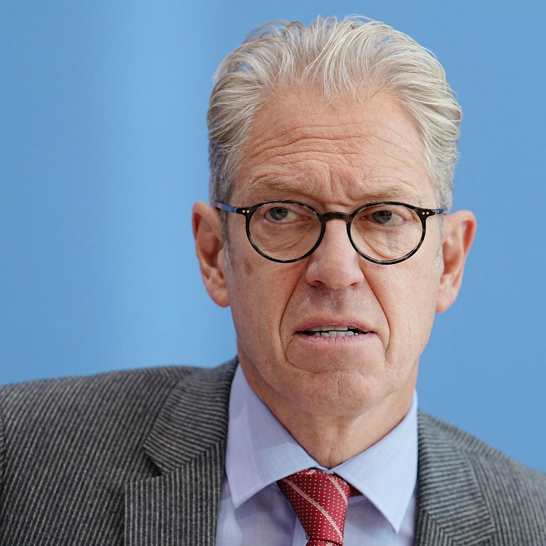 2. Booster für alle? Kassenärzte-Chef Gassen sieht keinen unmittelbaren Bedarf