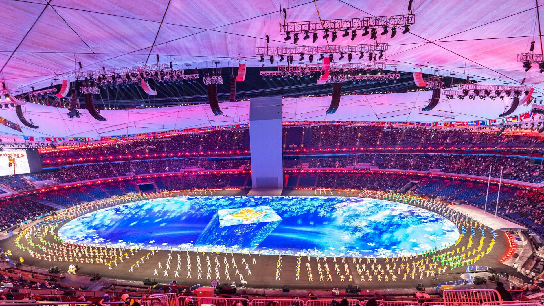 Die Eröffnungsfeier fand im so genannten Vogelnest in Peking statt.