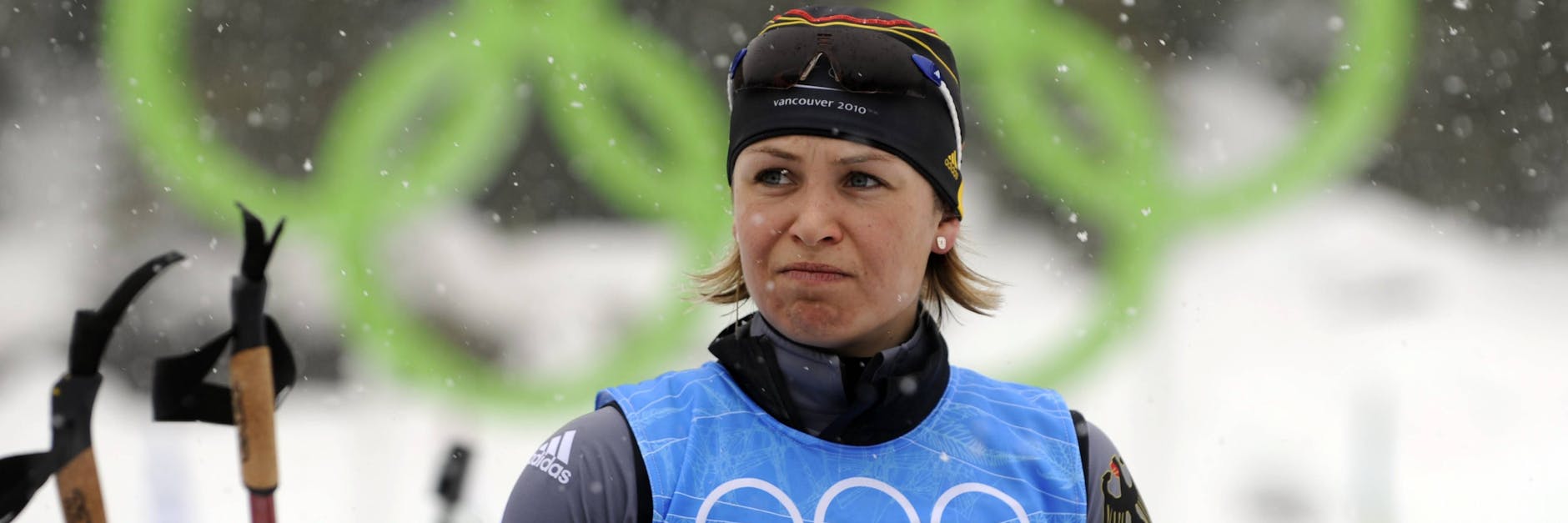 Magdalena Neuner blickt trotz ihrer Erfolge auch kritisch auf die Winterspiele in Vancouver zurück.