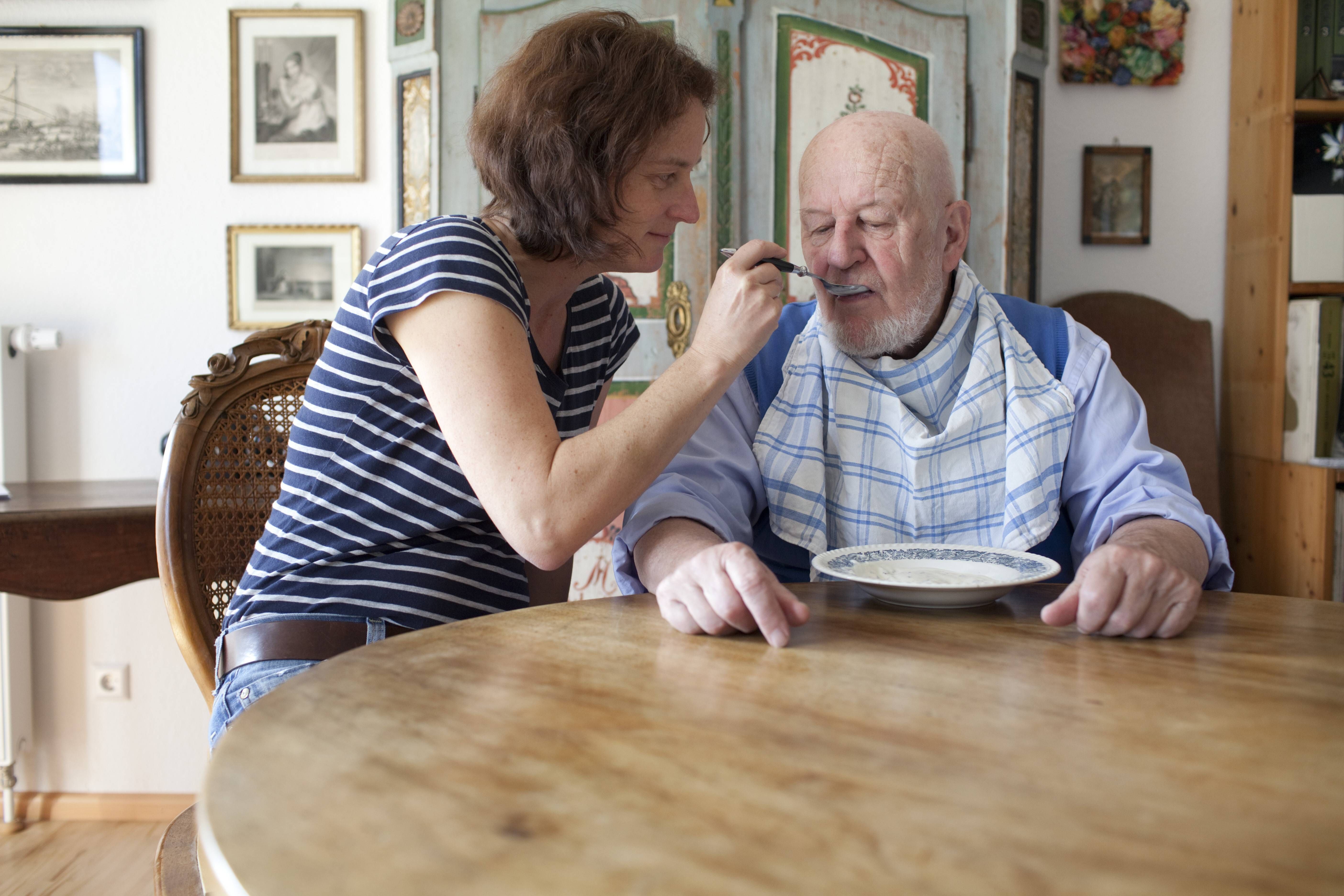 Großer Selbsttest: So können Sie erkennen, ob Sie an Demenz leiden! Das sind die ersten Symptome – und SO sollten Sie sich verhalten