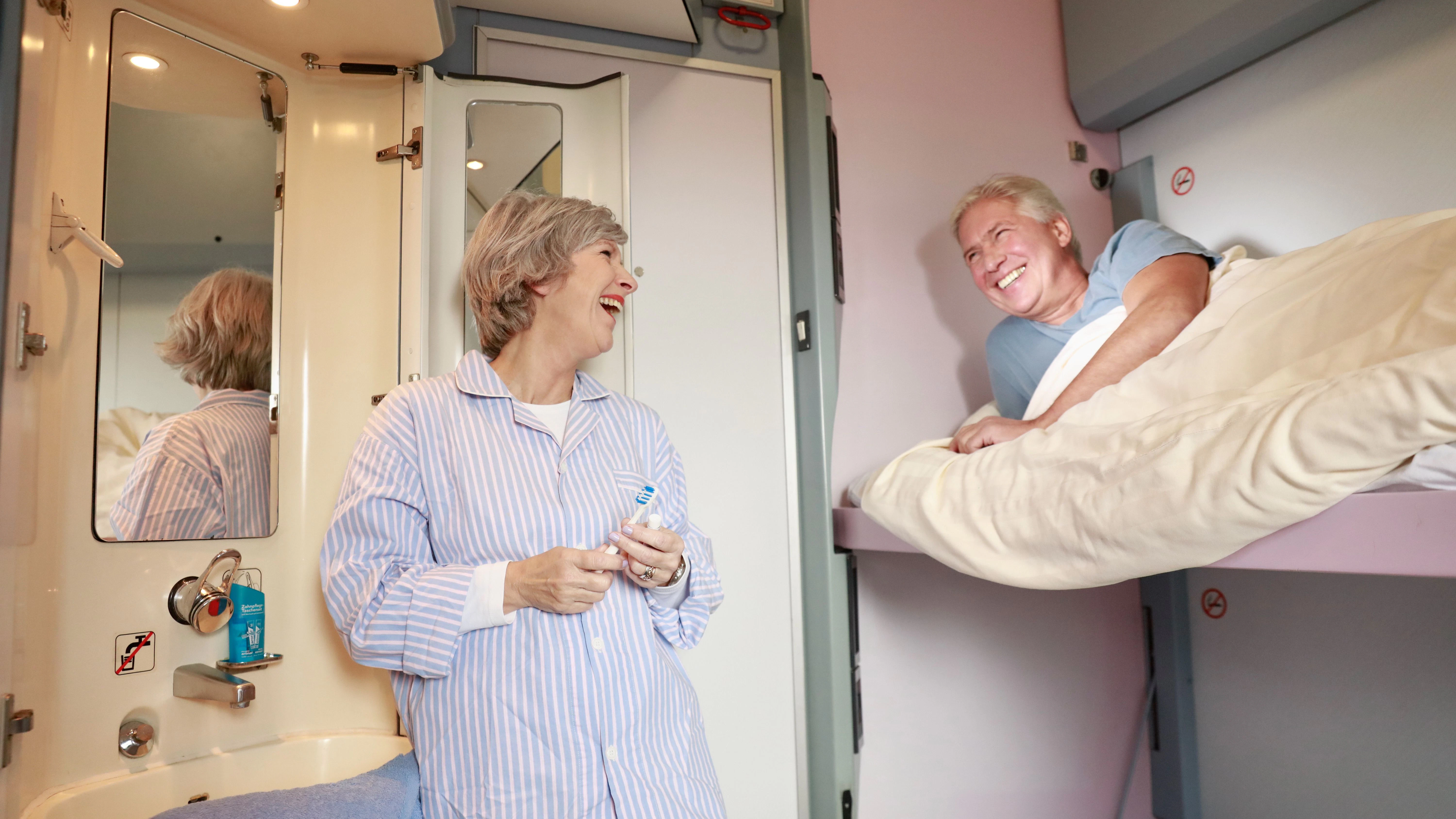 In der Tat: Am schönsten ist ein eigenes Schlafwagenabteil für sich allein. Werbefoto des Anbieters Train4you.