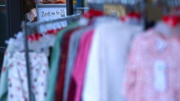 Berlin und Brandenburg wollen die 2G-Regel im Einzelhandel kippen (Symbolbild).