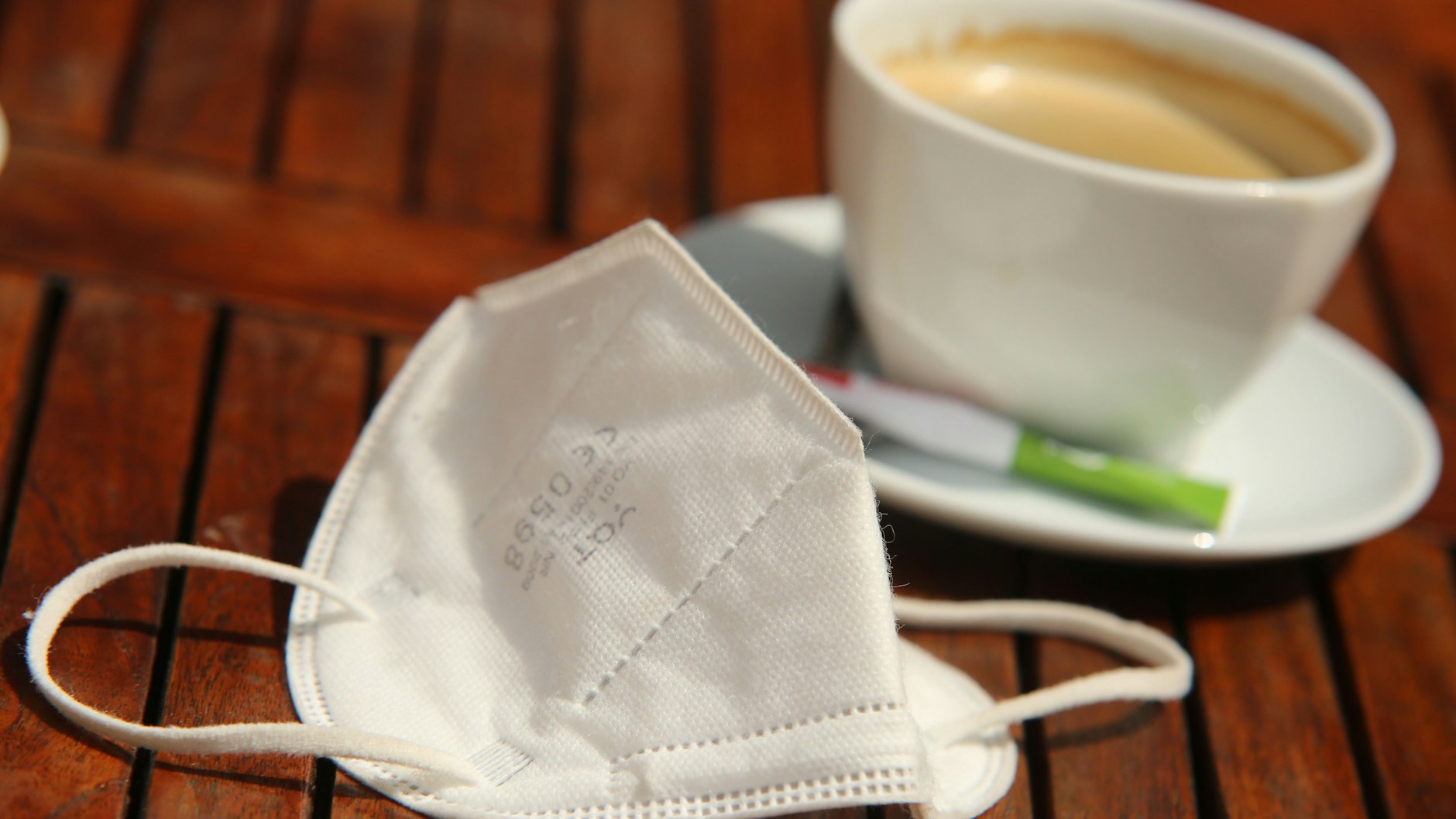 Lockerungen der Corona-Beschränkungen scheinen trotz hoher Infektionszahlen näher zu rücken. Aber wie und wann und wo?