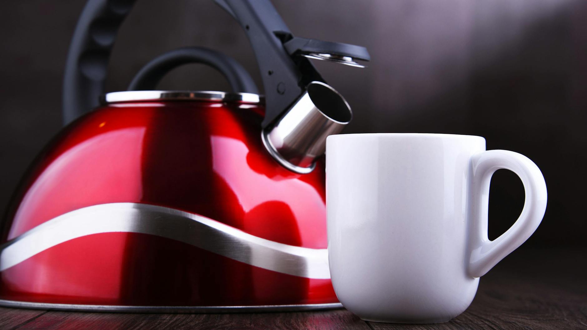 Seinen Kaffee sollte man nicht mit kochendem Wasser aufbrühen.