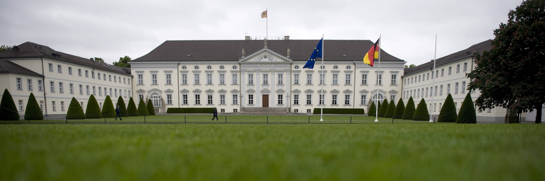 Das Schloss Bellevue, zur Sanierung anstehender Amtssitz des Bundespräsidenten. Der aktuelle Hausherr Steinmeier wird es wohl bleiben.