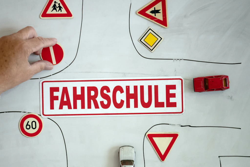 Theorie-Unterricht übers Internet: Fahrschulverbände laufen Sturm – DAS sind die Gründe