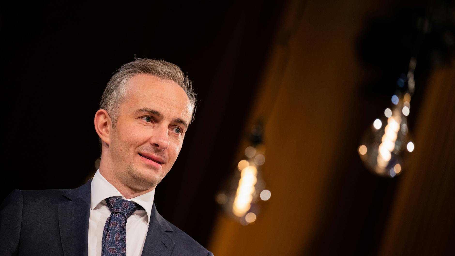 Preisträger Jan Böhmermann („ZDF Magazin Royal“) bei einem Fototermin vor der Verleihung des Hanns-Joachim-Friedrichs-Preises 2021