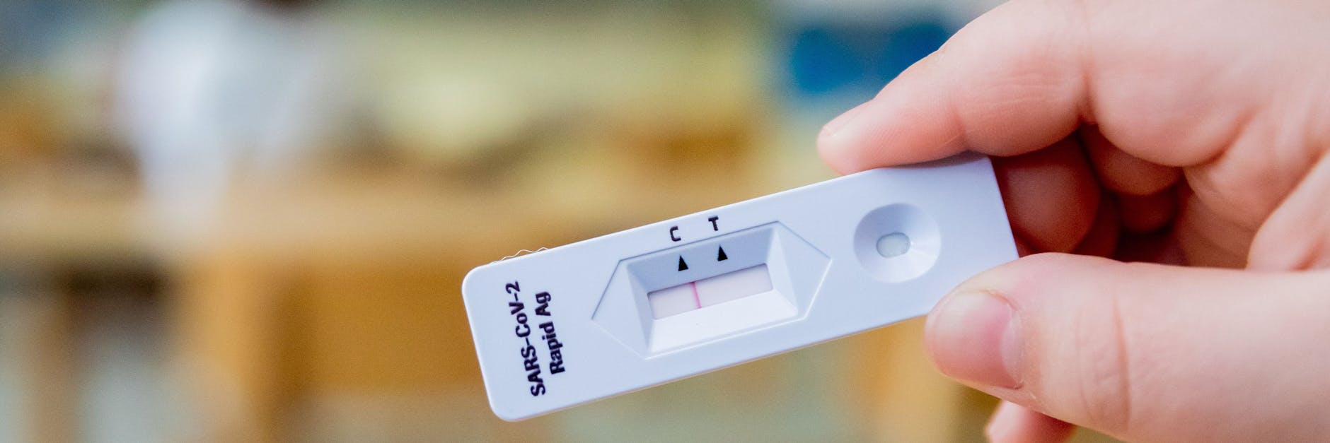 Negativer Corona-Test – es sieht nicht schlecht aus in Berlin angesichts der aktuellen Infektionszahlen.