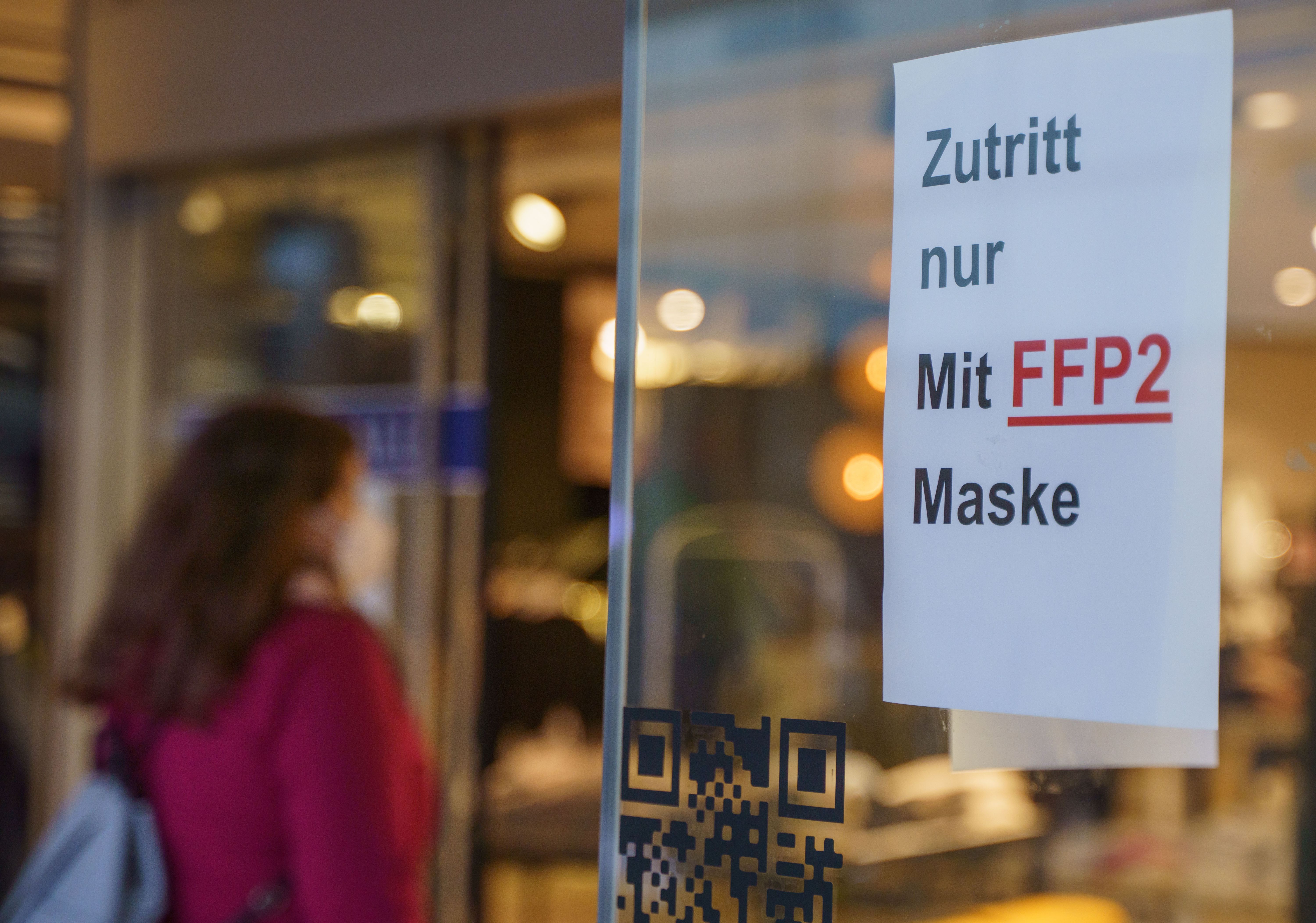 2G-Corona-Chaos: In Brandenburg dürfen Ungeimpfte wieder shoppen, in Berlin nicht!