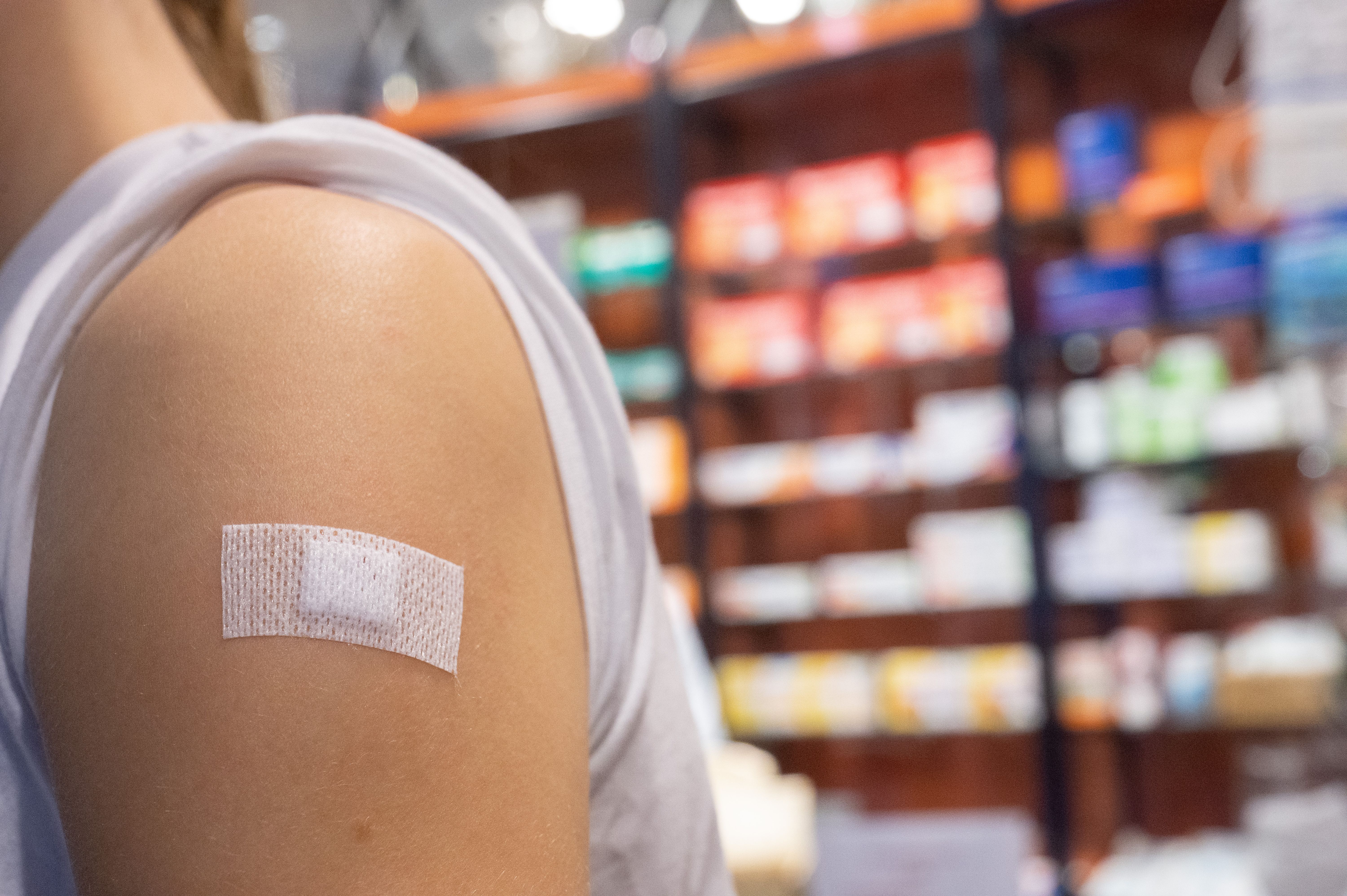 Corona-Impfung in Apotheken ab HEUTE möglich: DAS müssen Sie jetzt wissen!