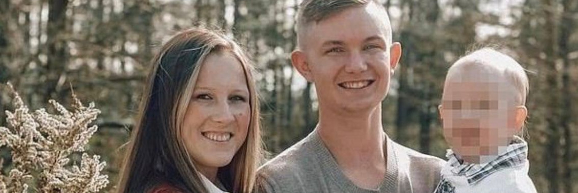 Baylee Turner mit ihrem ehemaligen Schüler und jetzigem Ehemann und das gemeinsame Kind.