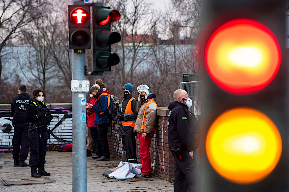 Aktivisten am Freitagmorgen