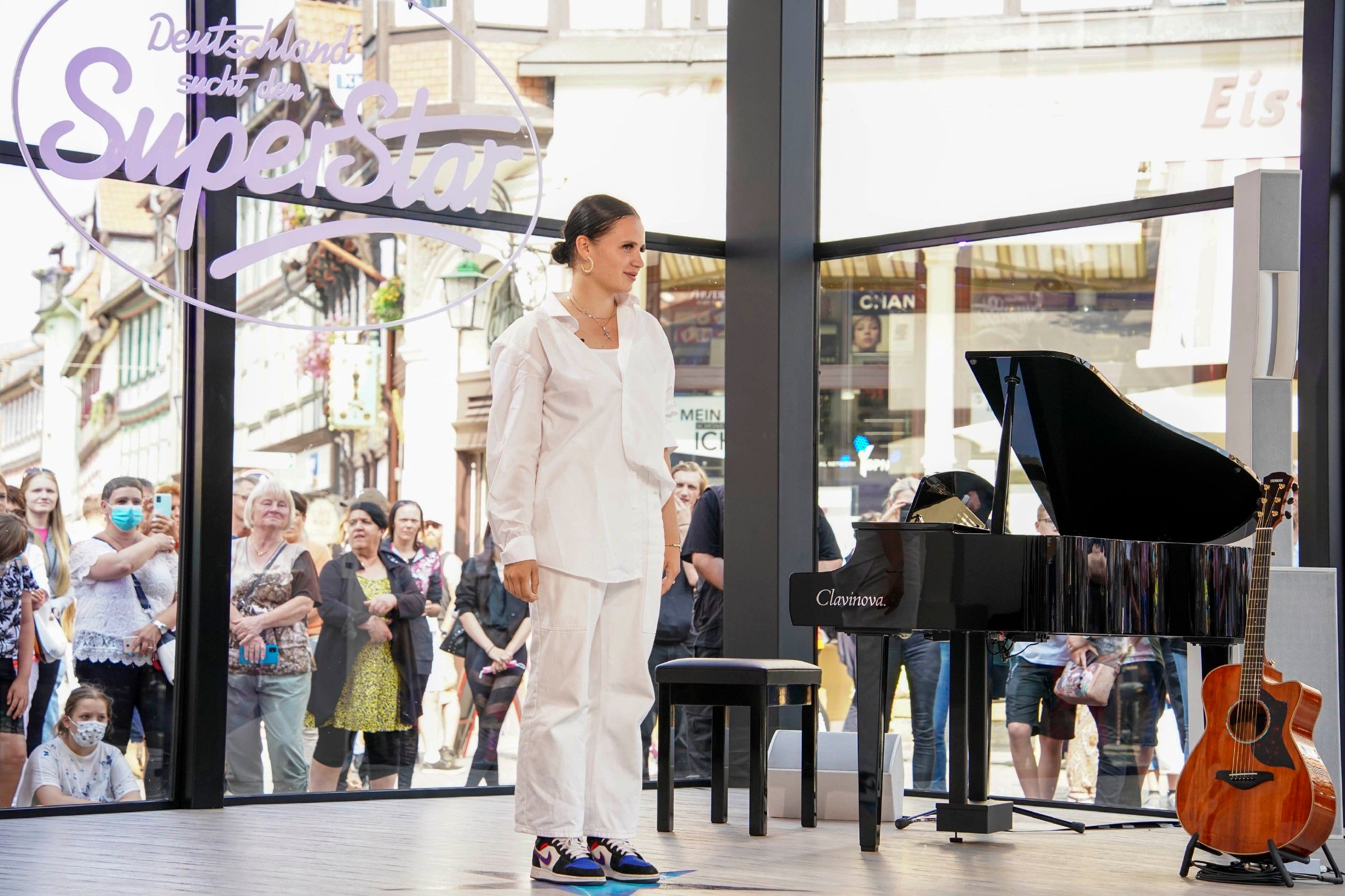 Image - 18-jährige Wunderstimme aus Berlin: Emine Knapczyk sichert sich bei DSDS die „Goldene CD“