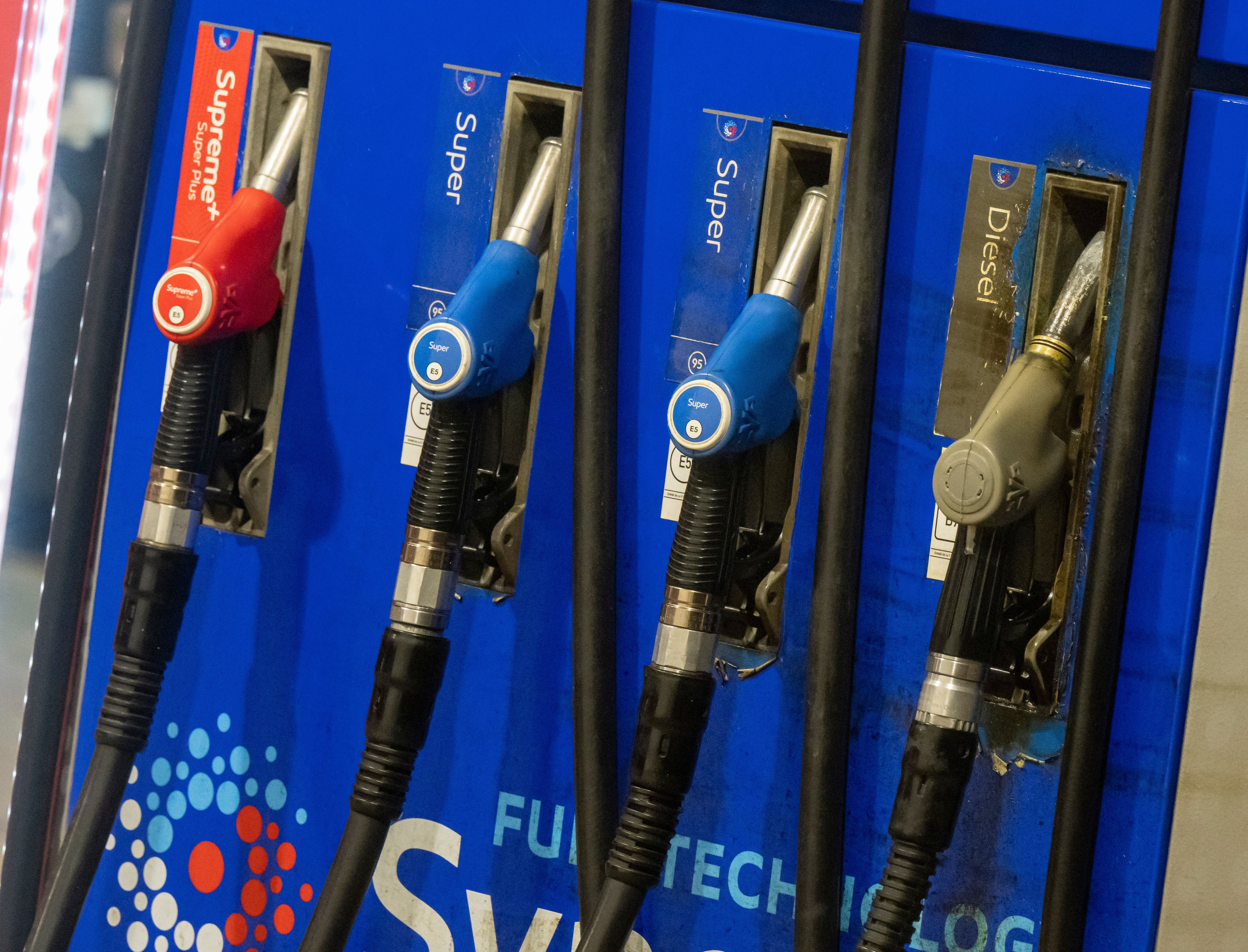 Preisexplosion: Wirtschaft und Linke fordern „Energiegipfel“ bei Kanzler Scholz